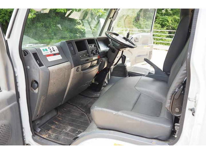 いすゞエルフ高所作業車小型（2t・3t）[写真37]