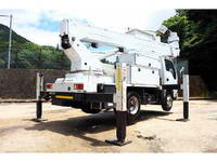 いすゞエルフ高所作業車小型（2t・3t）[写真05]