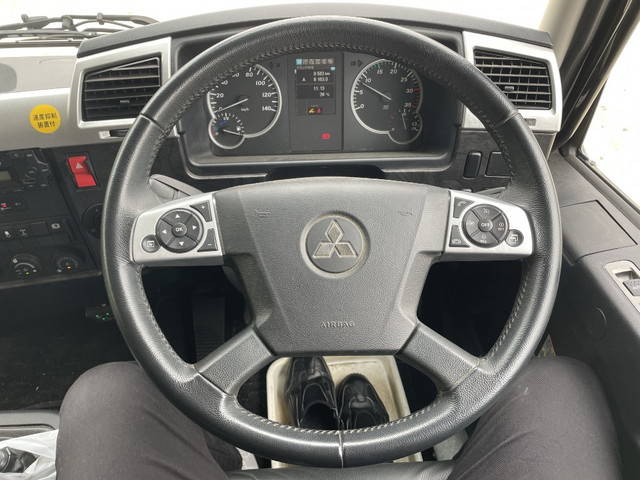 三菱ふそうファイターセルフクレーン4段増トン（6t・8t）[写真27]