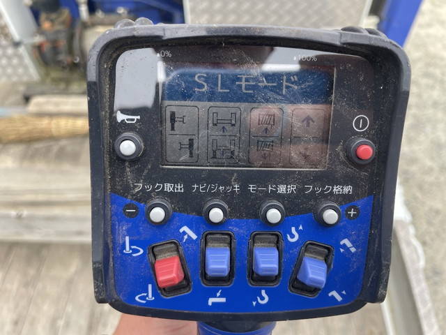 三菱ふそうファイターセルフクレーン4段増トン（6t・8t）[写真06]