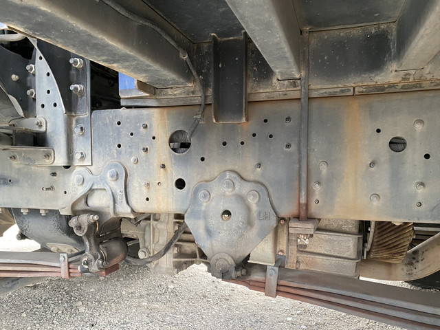 日野プロフィアアルミブロック大型（10t）[写真18]