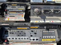 いすゞエルフ高所作業車小型（2t・3t）[写真11]