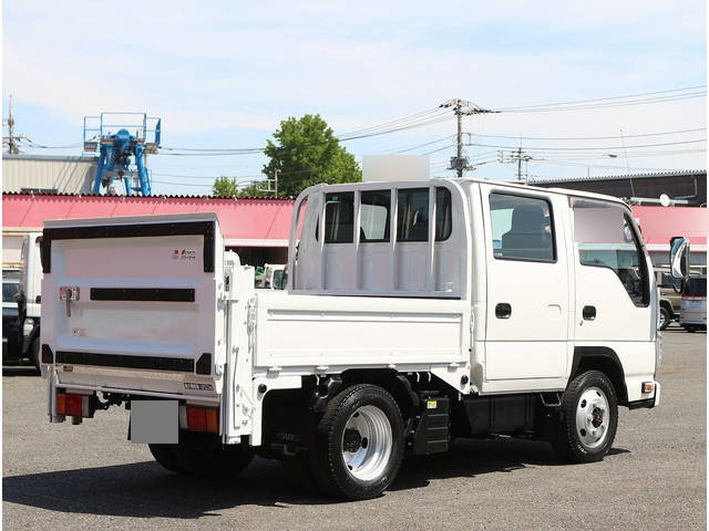 いすゞエルフダブルキャブ（Wキャブ）小型（2t・3t）[写真04]