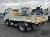 いすゞエルフダンプ小型（2t・3t）[写真05]