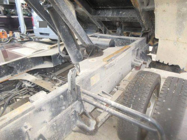 日産コンドルダンプ中型（4t）[写真11]