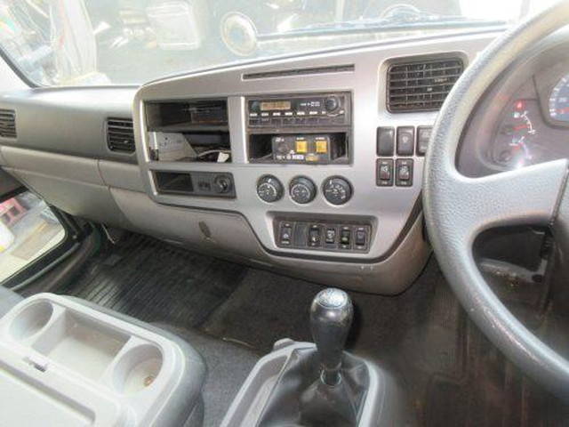 日産コンドルダンプ中型（4t）[写真18]