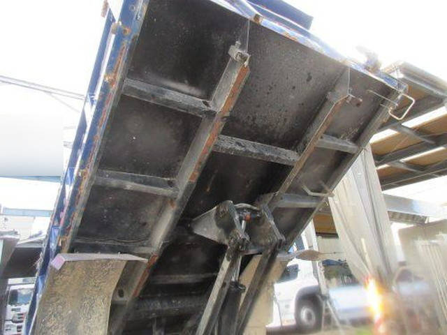 日産コンドルダンプ中型（4t）[写真04]