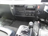 三菱ふそうファイターアルミウイング中型（4t）[写真15]