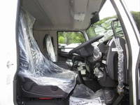 三菱ふそうファイターアルミウイング中型（4t）[写真17]