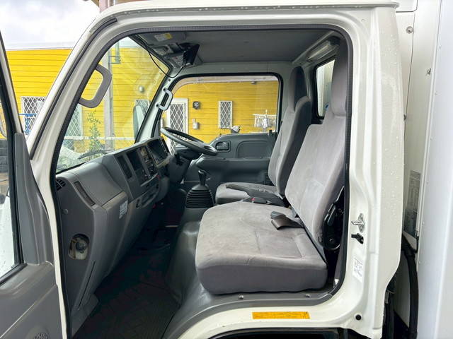 マツダタイタン冷凍車（冷蔵車）小型（2t・3t）[写真29]