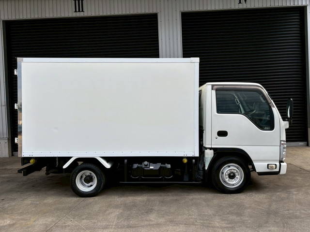 マツダタイタン冷凍車（冷蔵車）小型（2t・3t）[写真06]