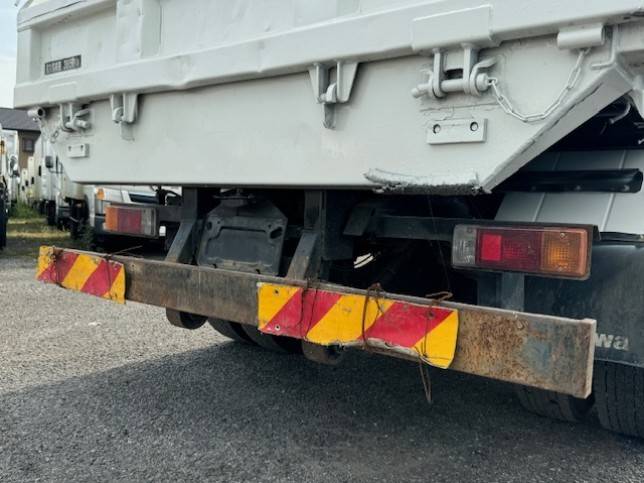 日野デュトロローダーダンプ小型（2t・3t）[写真10]