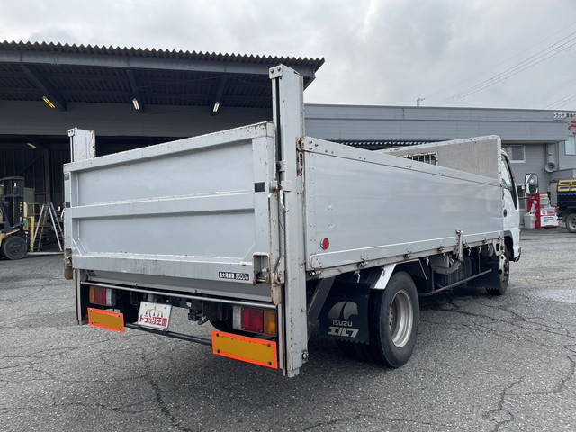 いすゞエルフアルミブロック小型（2t・3t）[写真02]