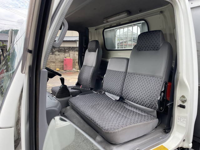 いすゞエルフアルミブロック小型（2t・3t）[写真28]