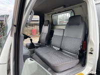 いすゞエルフアルミブロック小型（2t・3t）[写真28]