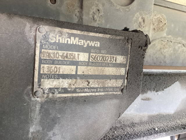 いすゞフォワードパネルウイング中型（4t）[写真06]