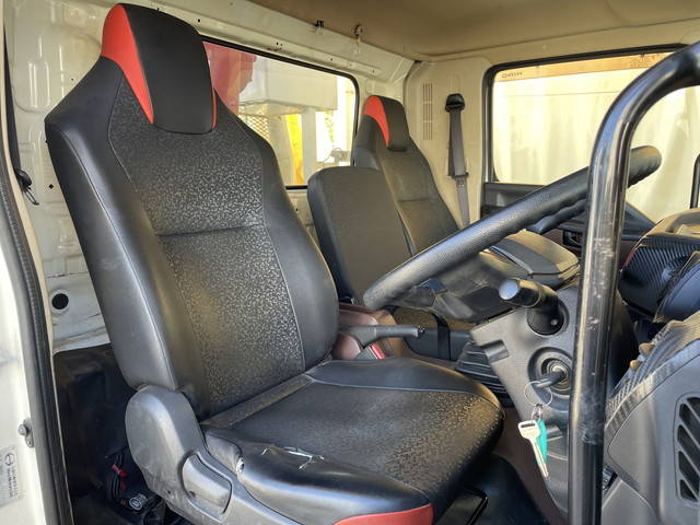 日野レンジャークレーン4段中型（4t）[写真32]