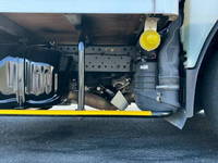 いすゞエルフパネルバン小型（2t・3t）[写真23]