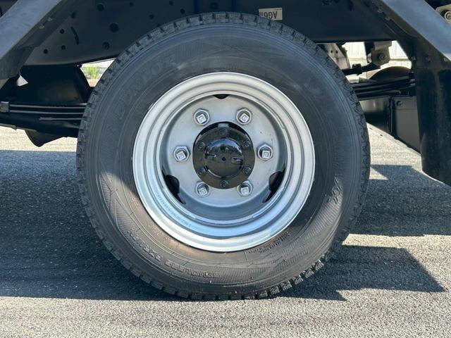 いすゞエルフパネルバン小型（2t・3t）[写真27]