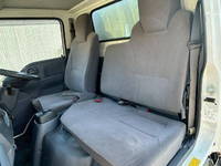 いすゞエルフパネルバン小型（2t・3t）[写真39]