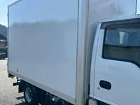 いすゞエルフパネルバン小型（2t・3t）[写真07]