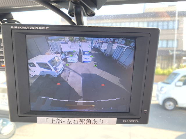 いすゞエルフパネルバン小型（2t・3t）[写真11]