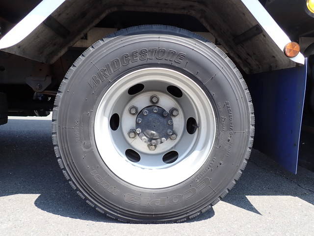 日野レンジャー冷凍車（冷蔵車）中型（4t）[写真25]