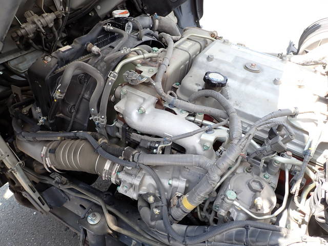 日野レンジャー冷凍車（冷蔵車）中型（4t）[写真32]