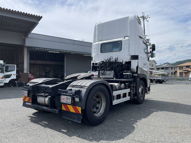 日野プロフィアトレーラーヘッド（トラクターヘッド）大型（10t）[写真02]