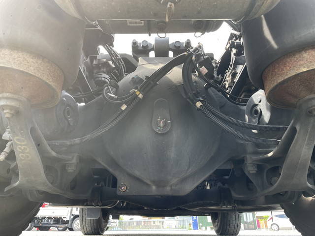 日野プロフィアトレーラーヘッド（トラクターヘッド）大型（10t）[写真21]