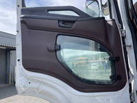 日野プロフィアトレーラーヘッド（トラクターヘッド）大型（10t）[写真26]