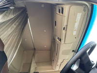 日野プロフィアトレーラーヘッド（トラクターヘッド）大型（10t）[写真29]