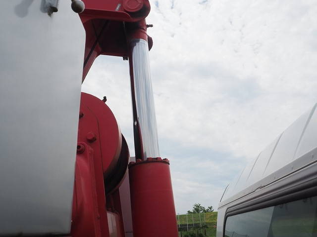 三菱ふそうキャンタークレーン4段小型（2t・3t）[写真10]