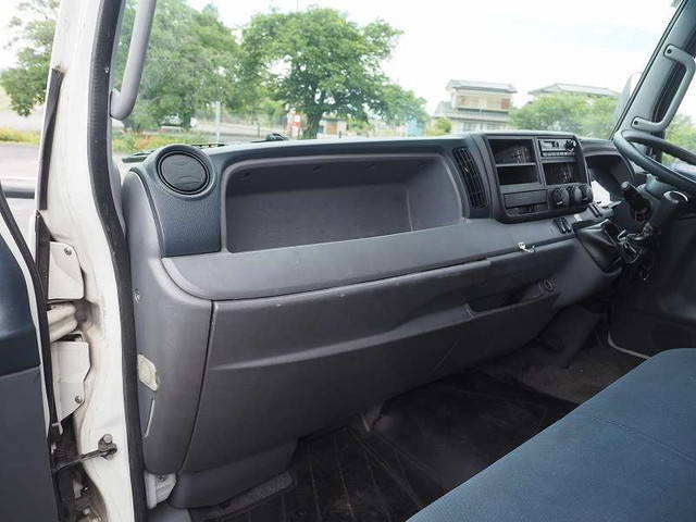 三菱ふそうキャンタークレーン4段小型（2t・3t）[写真33]