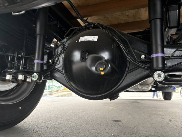 三菱ふそうキャンタークレーン4段小型（2t・3t）[写真22]