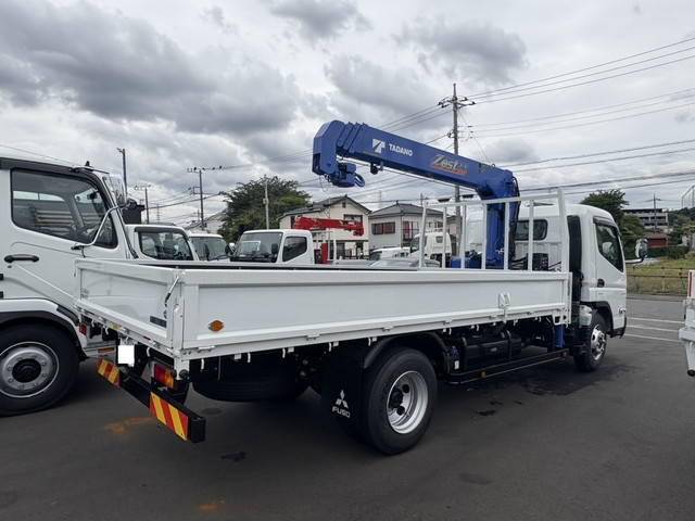 三菱ふそうキャンタークレーン4段小型（2t・3t）[写真04]