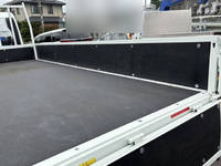 三菱ふそうキャンタークレーン4段小型（2t・3t）[写真09]