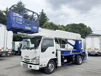 いすゞエルフ高所作業車小型（2t・3t）[写真01]