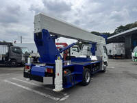 いすゞエルフ高所作業車小型（2t・3t）[写真02]