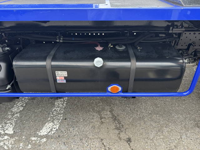 いすゞエルフ高所作業車小型（2t・3t）[写真35]