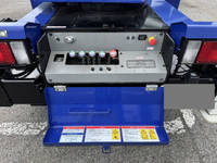 いすゞエルフ高所作業車小型（2t・3t）[写真08]