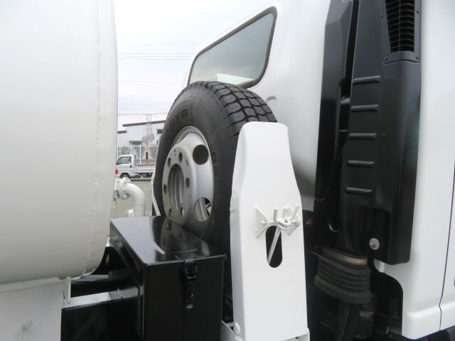 いすゞエルフ散水車小型（2t・3t）[写真14]