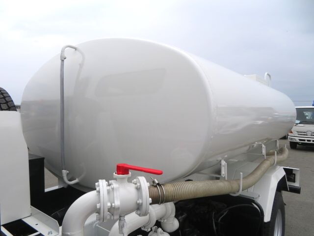 いすゞエルフ散水車小型（2t・3t）[写真16]