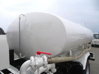 いすゞエルフ散水車小型（2t・3t）[写真17]