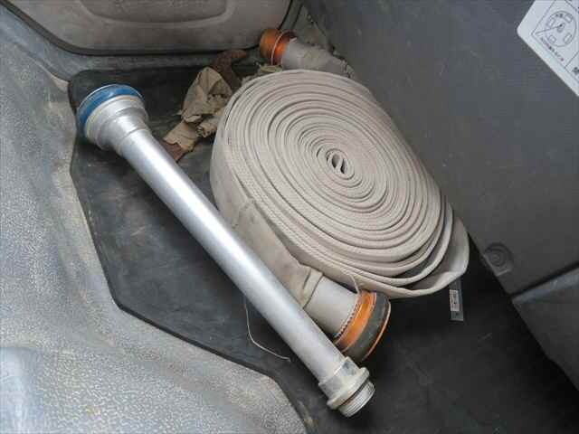 いすゞエルフ散水車小型（2t・3t）[写真26]