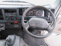 いすゞエルフ散水車小型（2t・3t）[写真35]