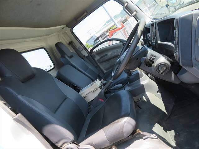 いすゞエルフ散水車小型（2t・3t）[写真35]