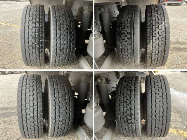 いすゞギガアルミウイング大型（10t）[写真17]