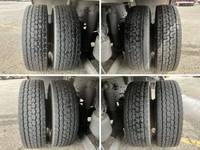 いすゞギガアルミウイング大型（10t）[写真18]