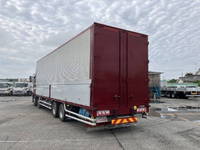 いすゞギガアルミウイング大型（10t）[写真02]